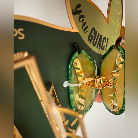 NWT ⚜️🥑⚜️ You guac! Avocado Hair Claw Clips set of 3 - Picture 8 of 14